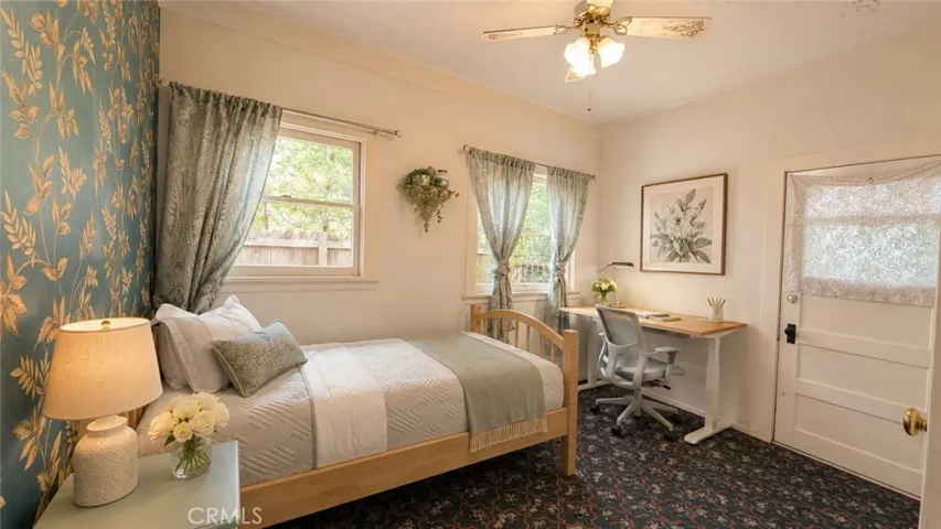 Twin bed