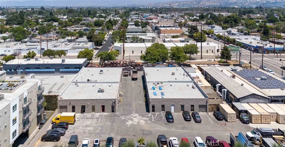 5337 Cahuenga Boulevard, North Hollywood, California 91601