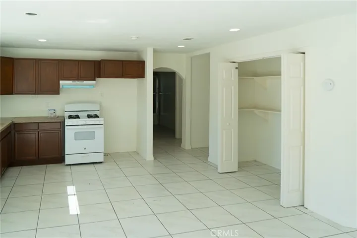 4721 Marlatt, Jurupa Valley, California 91752