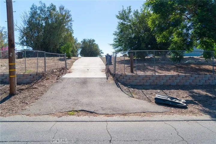 4721 Marlatt, Jurupa Valley, California 91752