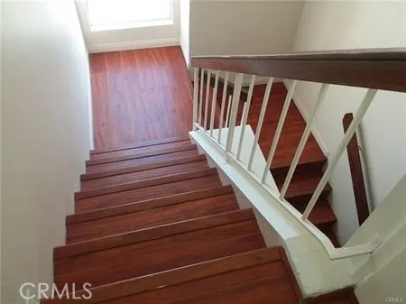 18535 Mayall Street J, Northridge, California 91324