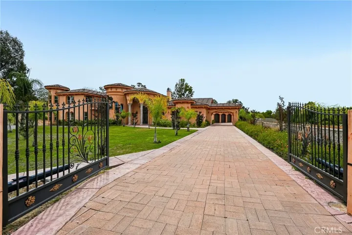 14420 Merlot Court, Riverside, California 92508