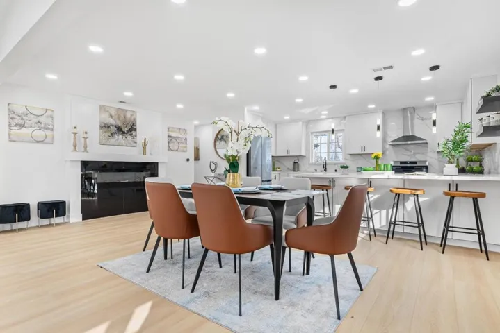 6924 Bollinger Road, San Jose, California 95129
