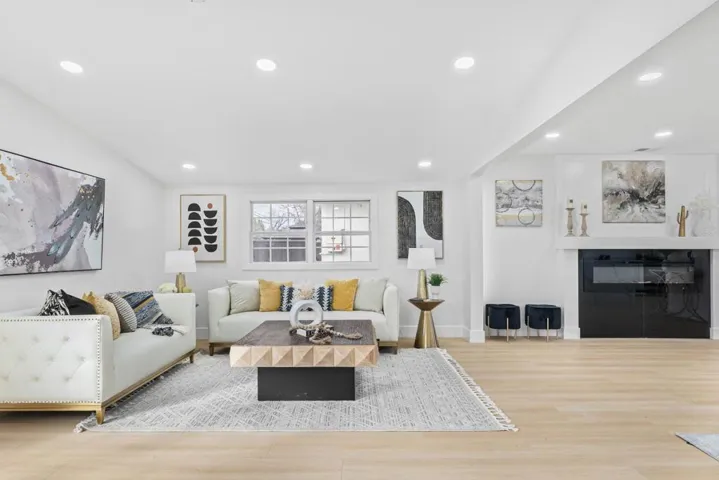 6924 Bollinger Road, San Jose, California 95129
