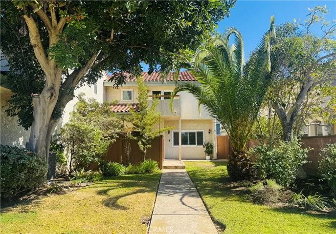 2020 Farrell 3, Redondo Beach, California 90278