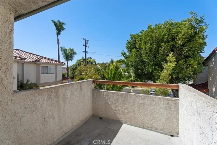 2020 Farrell 3, Redondo Beach, California 90278