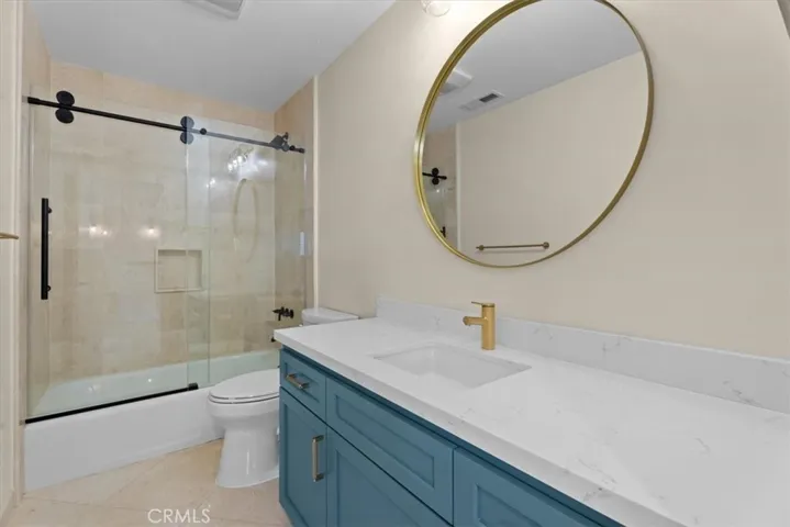 2020 Farrell 3, Redondo Beach, California 90278