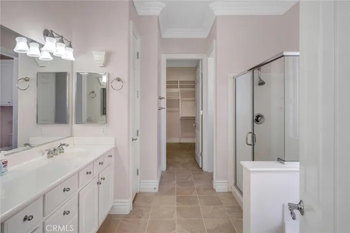 10817 Katepwa Street, Apple Valley, California 92308