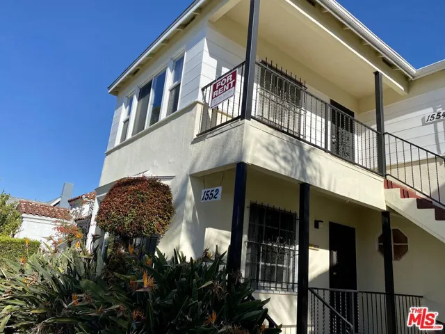 1554 S Stanley Avenue, Los Angeles, California 90019
