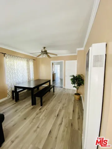 1554 S Stanley Avenue, Los Angeles, California 90019