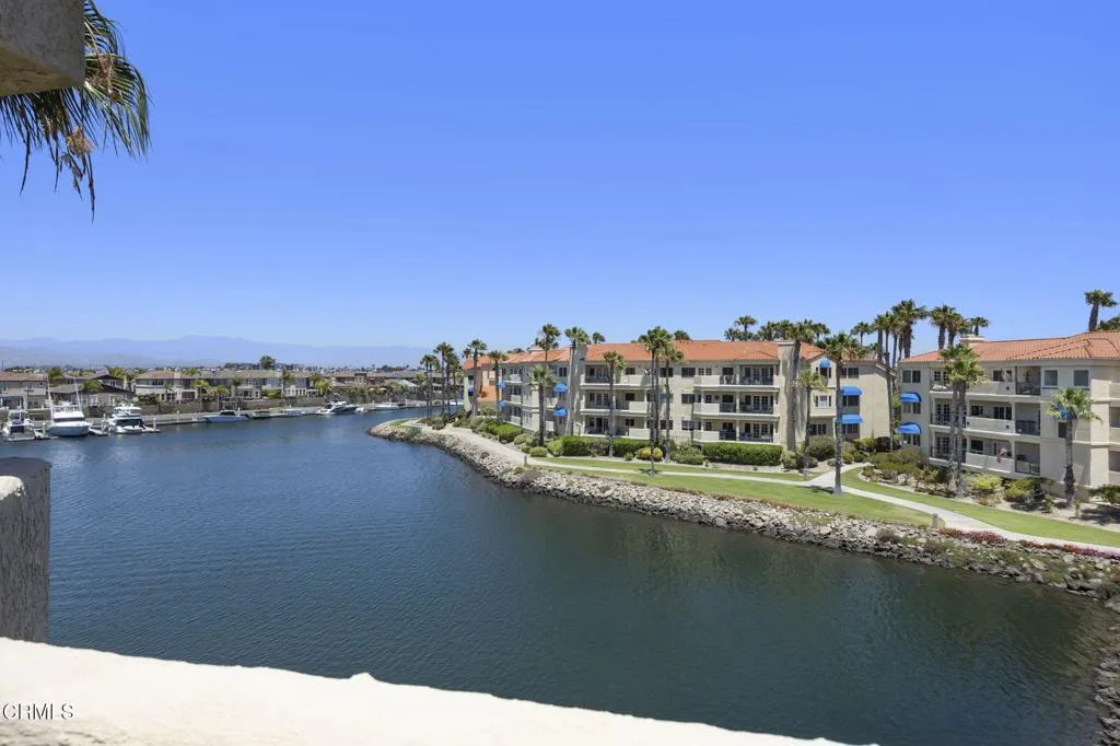 17-web-or-mls-1808Emerald-086