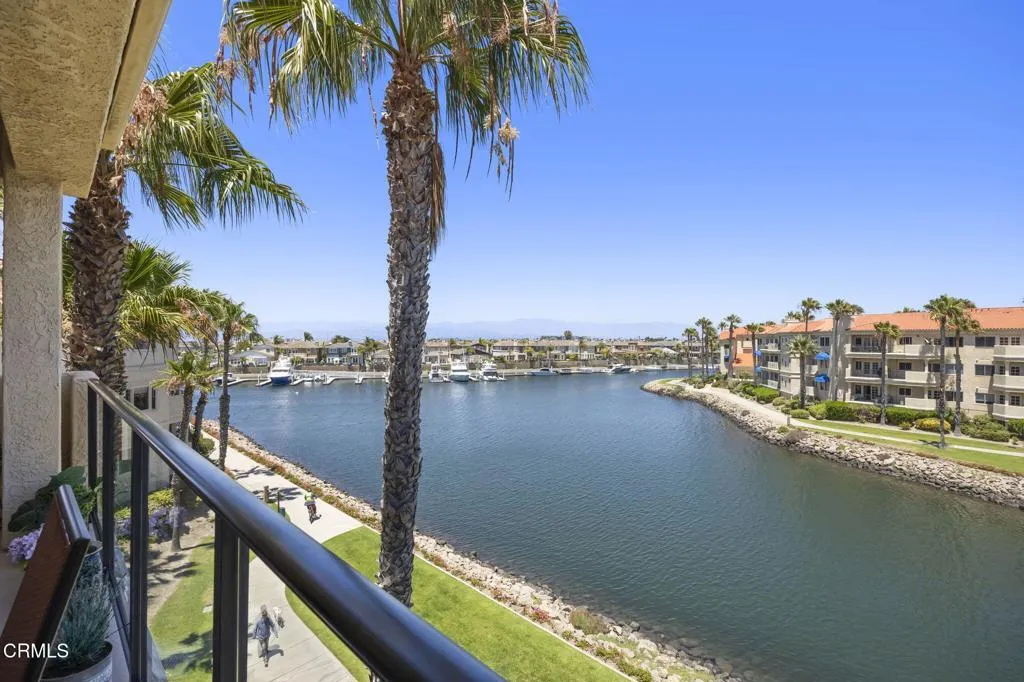 16-web-or-mls-1808Emerald-081