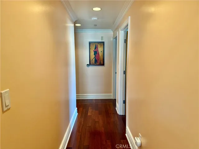 11989 Laurelwood, Studio City, California 91604