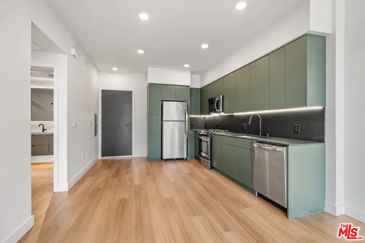 10601 Washington Boulevard 724, Culver City, California 90232