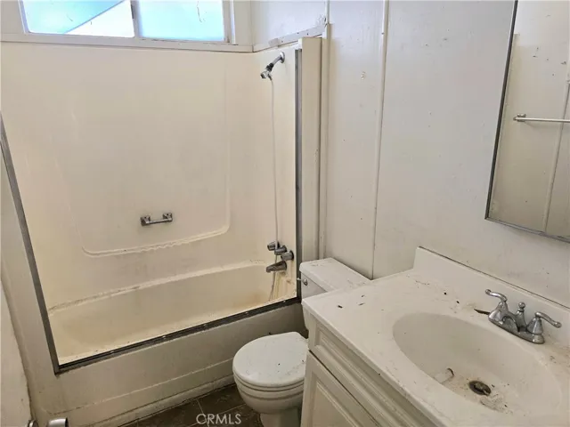 6051 Morongo Road, 29 Palms, California 92277