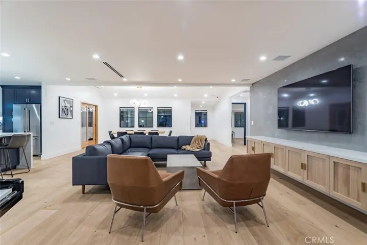 4627 Ethel Ave, Sherman Oaks, California 91423