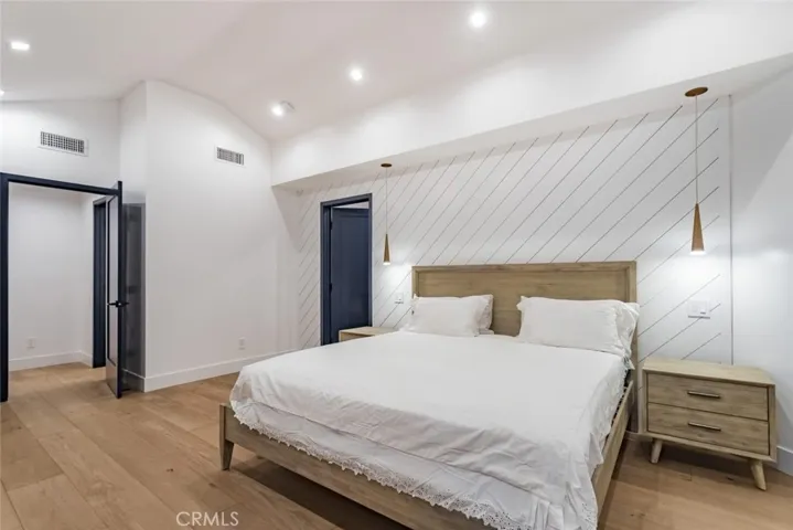 4627 Ethel Ave, Sherman Oaks, California 91423