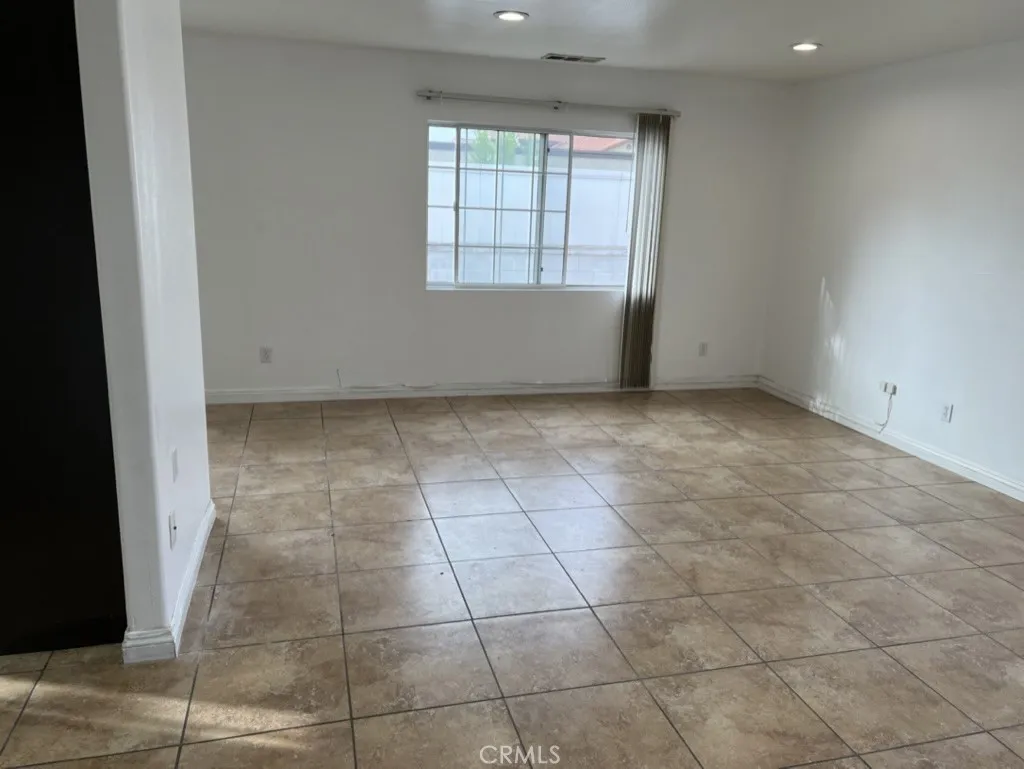 5112 N Sunflower, Covina, California 91724 — photo 4