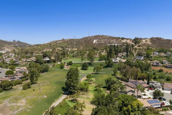 2234 Eastridge Lane, Escondido, California 92026