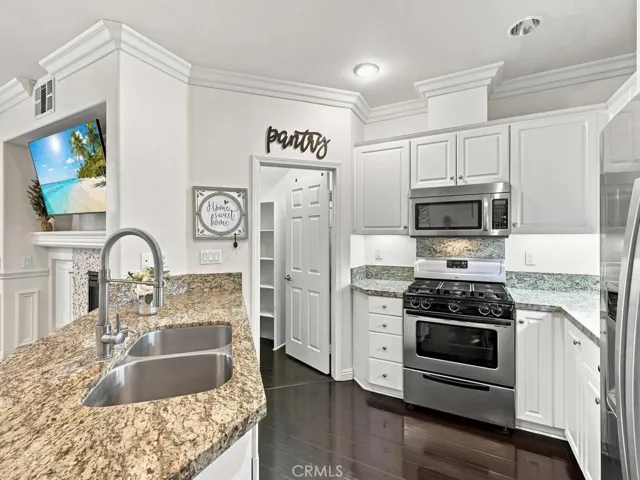 15833 Mcintosh Avenue, Chino, California 91708