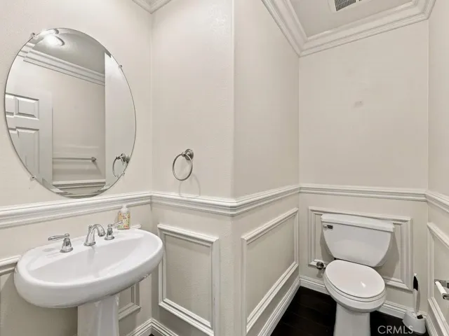 15833 Mcintosh Avenue, Chino, California 91708
