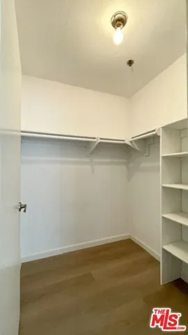420 S Harvard Boulevard 301, Los Angeles, California 90020