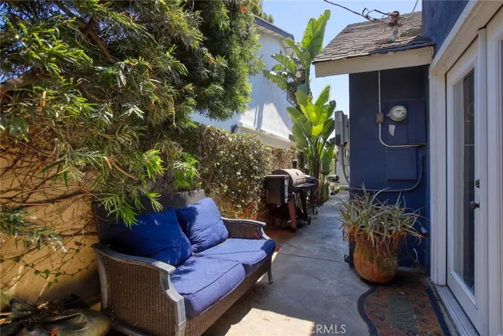 Side yard
