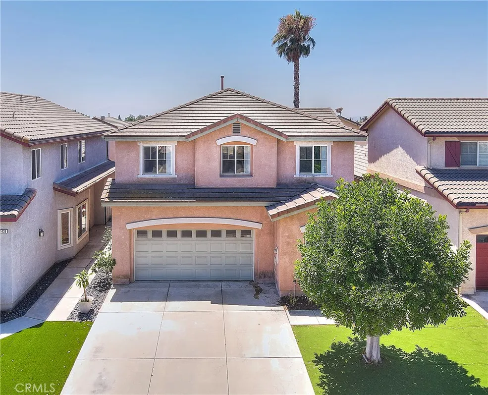 1430 Orange Tree Ln