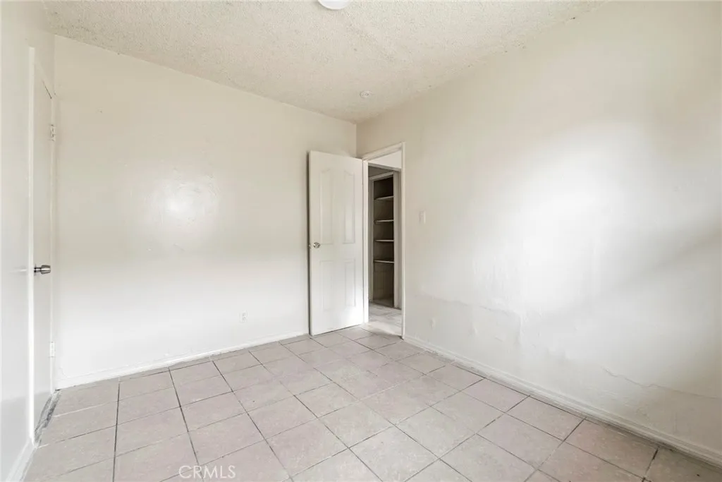 bedroom #1