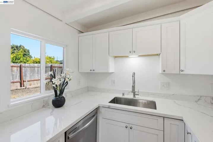 1020 Barbara Ln, San Pablo, California 94806