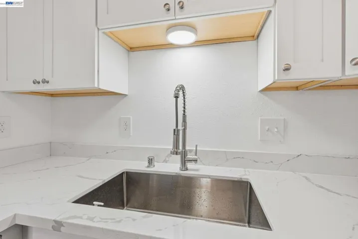 1020 Barbara Ln, San Pablo, California 94806