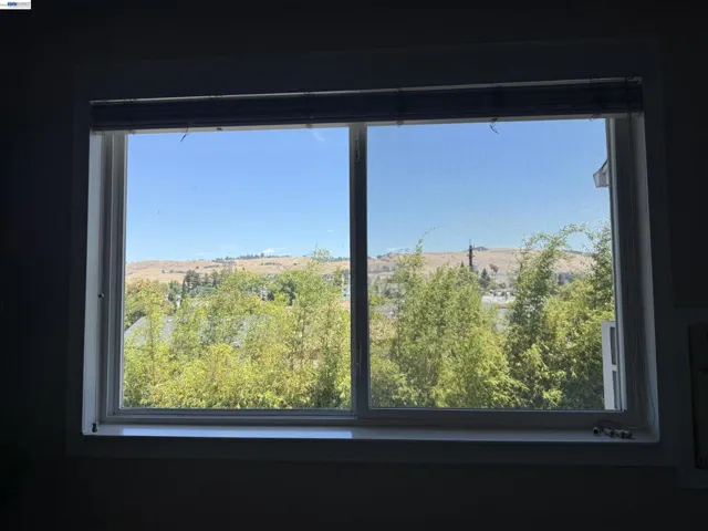 27787 Vasona Ct 13, Hayward, California 94544