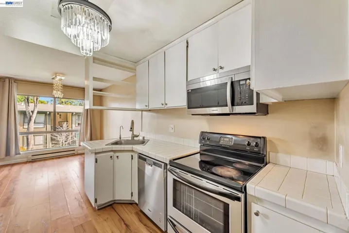 121 Buckingham Dr 25, Santa Clara, California 95051