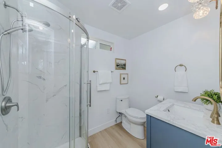 1832 Burnell Drive, Los Angeles, California 90065