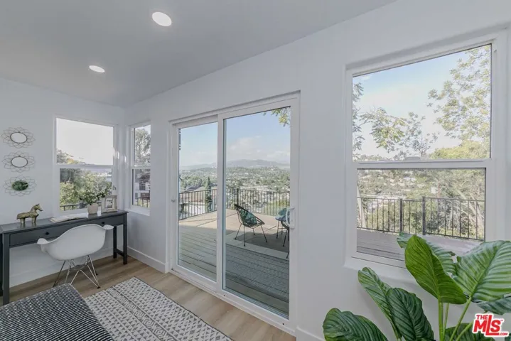 1832 Burnell Drive, Los Angeles, California 90065