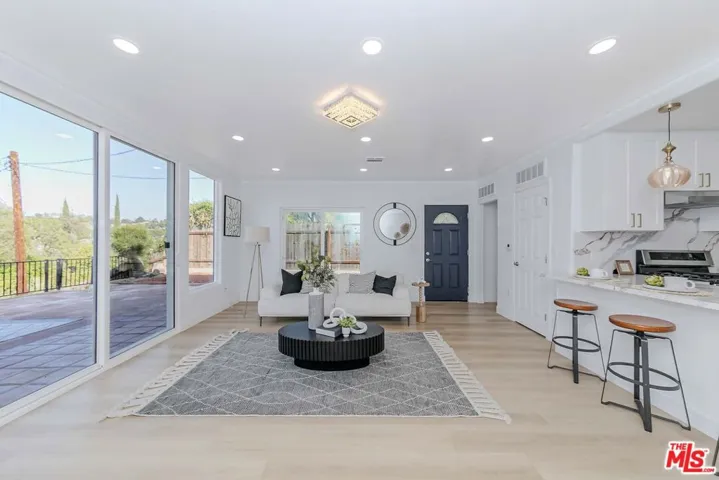 1832 Burnell Drive, Los Angeles, California 90065