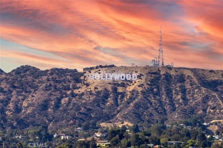 5820 La Mirada Avenue 401, Hollywood, California 90038