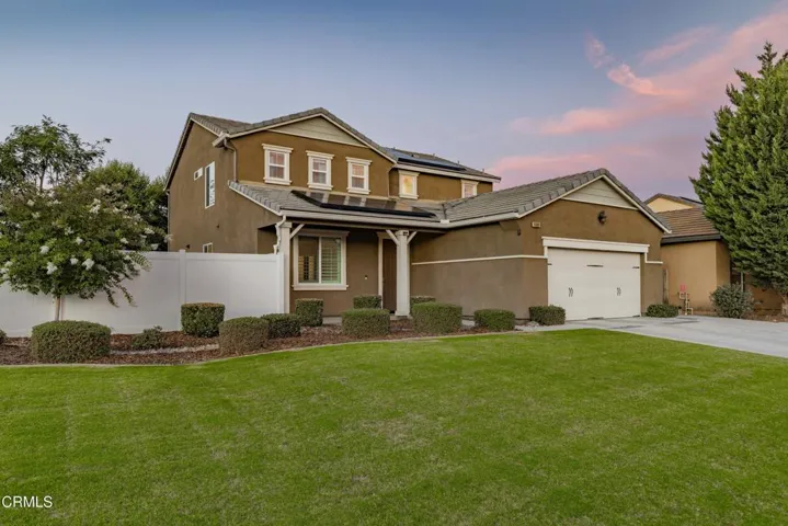 06_front_exterior_5