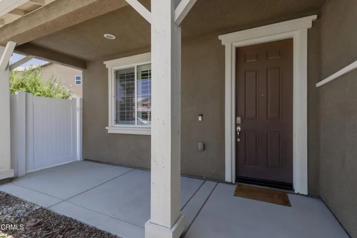 14_entryway_2