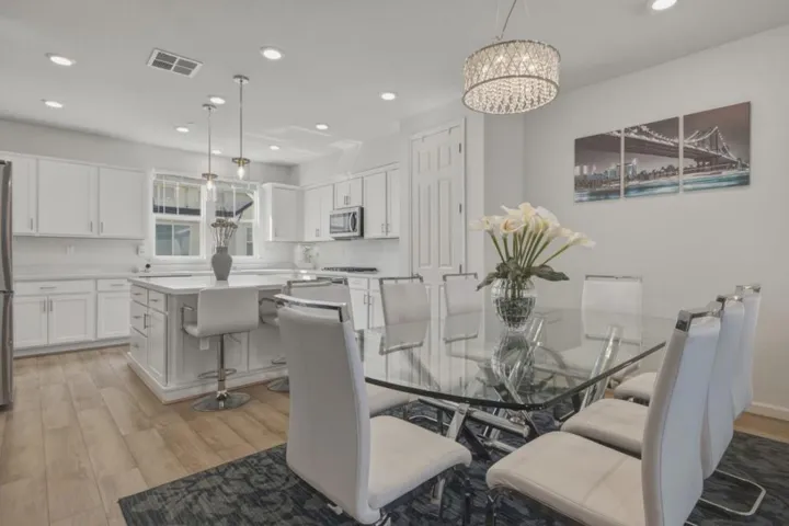 6389 Laguna Seca Lane, Gilroy, California 95020