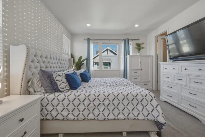 6389 Laguna Seca Lane, Gilroy, California 95020