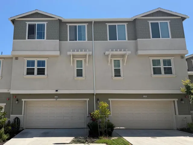 6389 Laguna Seca Lane, Gilroy, California 95020