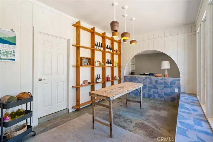 5750 El Pharo, Paso Robles, California 93446