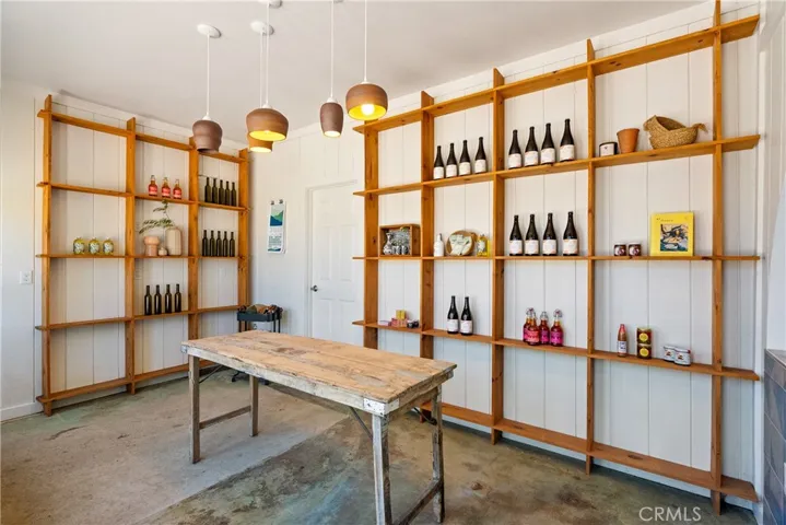 5750 El Pharo, Paso Robles, California 93446