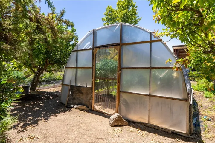 5750 El Pharo, Paso Robles, California 93446