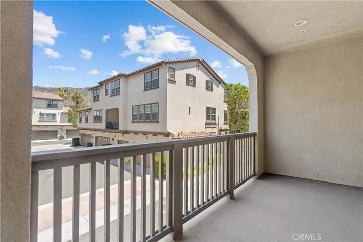 902 N Botanica Lane C, Azusa, California 91702