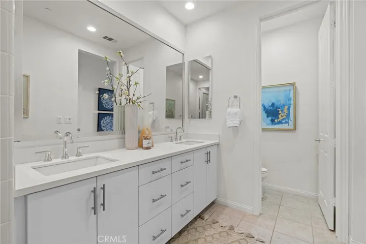 902 N Botanica Lane C, Azusa, California 91702