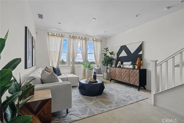 902 N Botanica Lane C, Azusa, California 91702