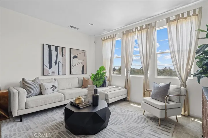 902 N Botanica Lane C, Azusa, California 91702