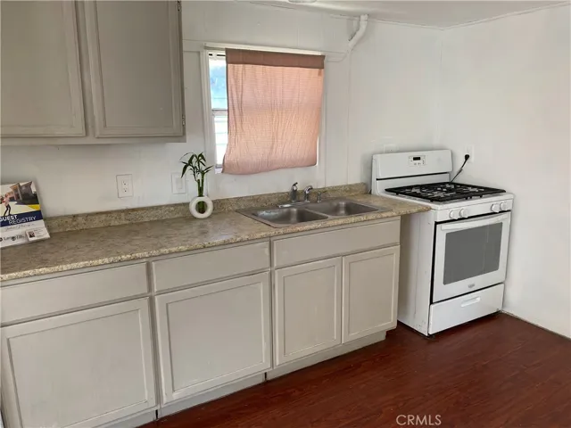 22325 Us Hwy 18 Spc 47 47, Apple Valley, California 92307
